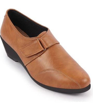 Fausto - Cream Women's Slip On