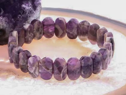 Sahaj Hast Amethyst Faceted Bracelet  Healing Gemstone Jewelry (Size - 8.5")