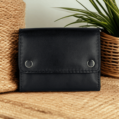 Urban Flap Wallet – Slim, Secure & RFID-Protected-Tan