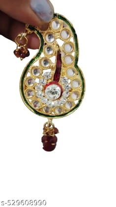 Ethnic Kundan Golden Saree Pin Brauch