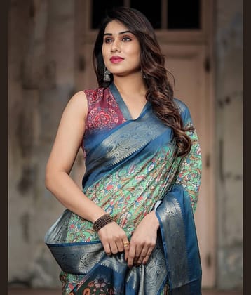 Almaari Fashion Cotton Silk Printed Saree With Unstitched Blouse Piece ( Green )