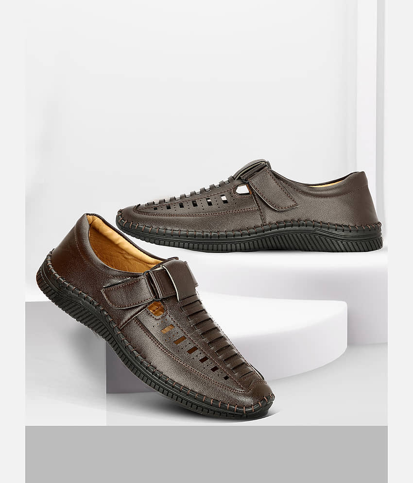 Buxton - Brown Men's Sandals