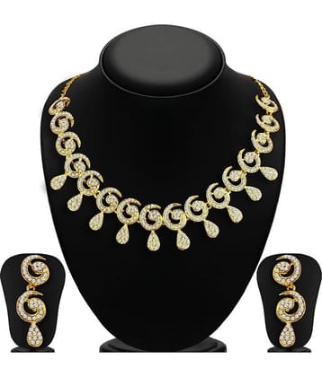 Sukkhi Alloy Golden Collar Traditional 18kt Gold Plated Necklaces Set