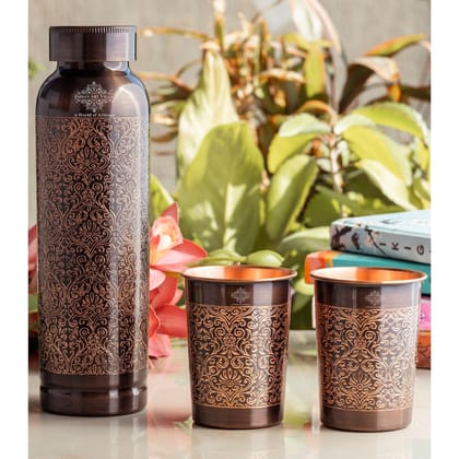 Indian Art Villa Antique Embossed Copper Bottle Gift Set – Includes 1 Designer Copper Bottle & 2 Matching Glasses | Ideal for Daily Use, Ayurvedic Health Benefits, Office Desk, Home Décor & Fe