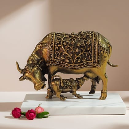 Brass Cow With Calf Idol | Kamdhenu Style Vastu Decor, Height : 4 Inch (BSMAS1771 B)