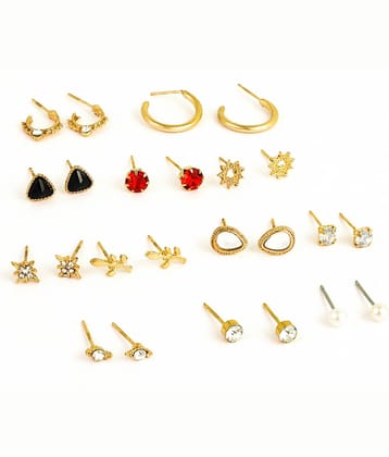 FASHION FRILL - Golden Stud Earrings ( Pack of 1 )