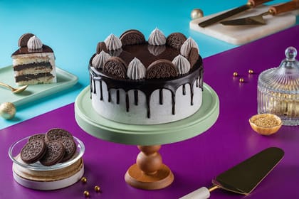 Oreo Truffle Cake