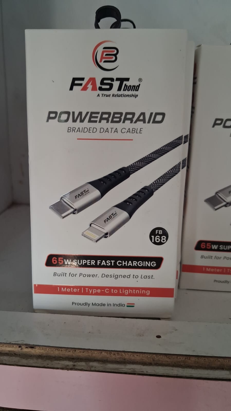 65 watt c2iphone data cable