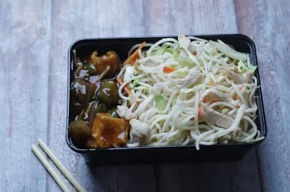 Veg Noodles Bowl [Serves 1]