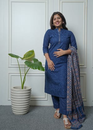 Self embroidered cotton kurta pant with Ajrak print dupatta-2XL