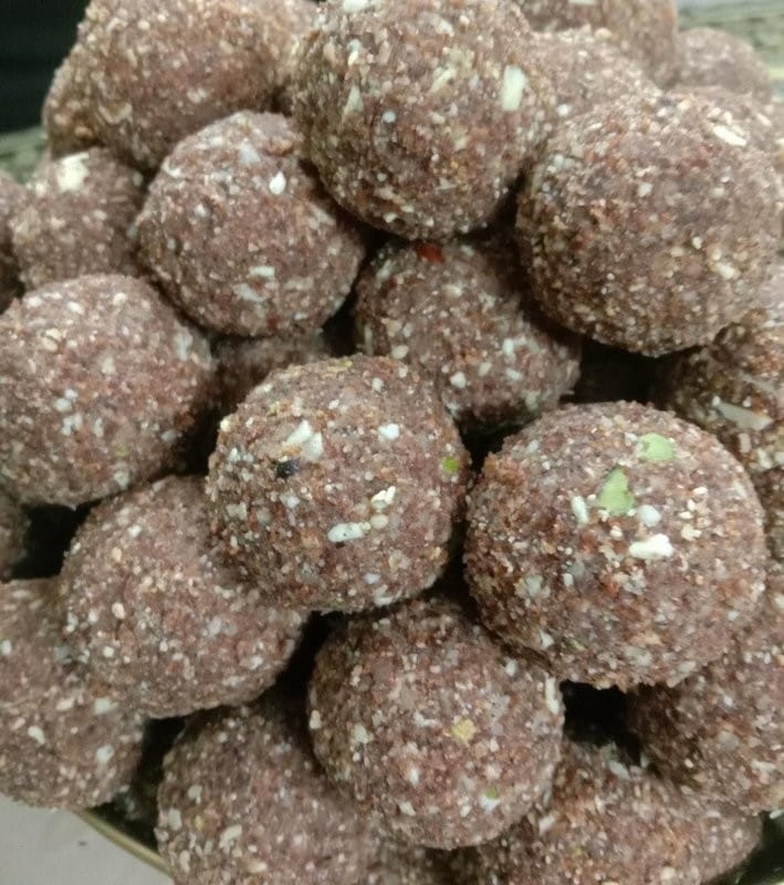 Samarth Dink Methi Ladoo (500g) | Gond & Methi Sweet | Healthy Joint Pain Relief Snack