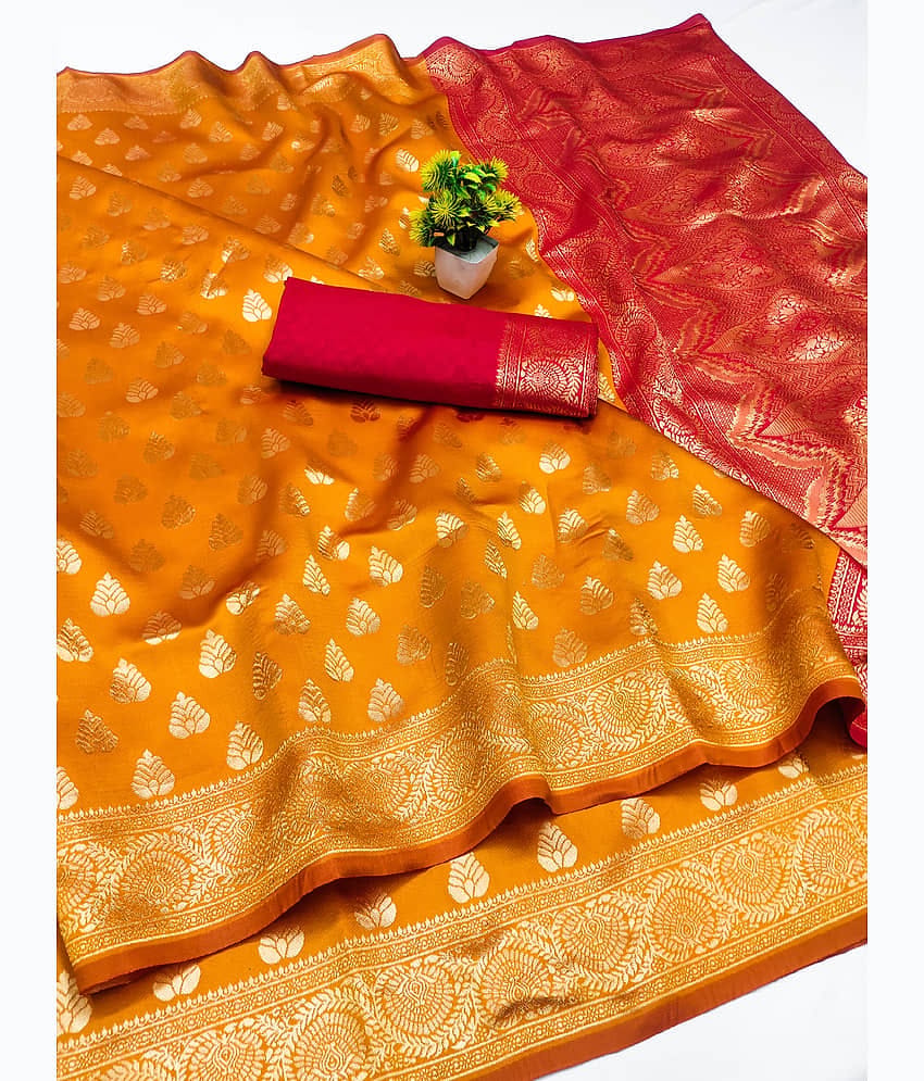 HEMA SILK MILLS Silk Printed Regular Saree With Unstitched Blouse Piece ( Maroon )