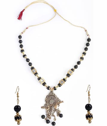 Sunhari Jewels - Golden Alloy Necklace Set ( Pack of 1 )