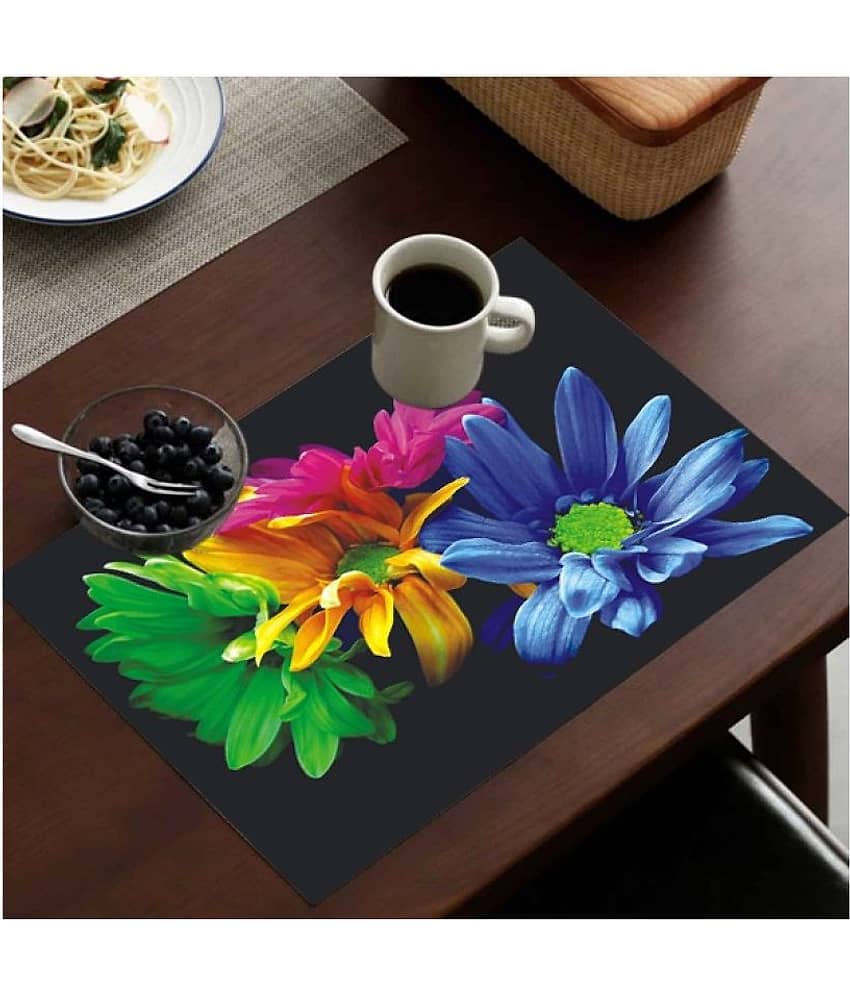 - Multi Printed PVC 6 Seater Table Mats ( Pack of 6 )