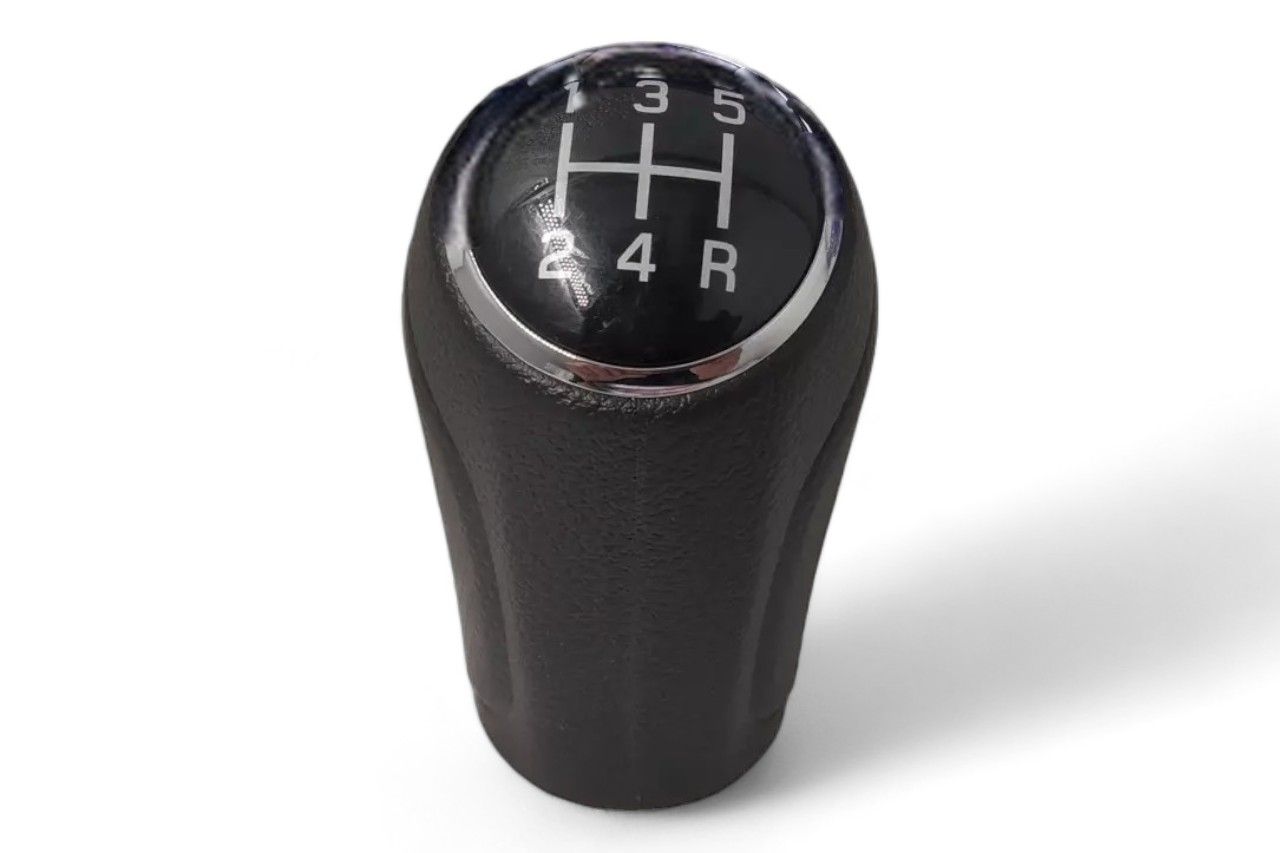 Maruti Suzuki Gear Lever Knob AV156391