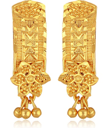 VIVASTRI Golden Stud Earrings ( Pack of 1 )