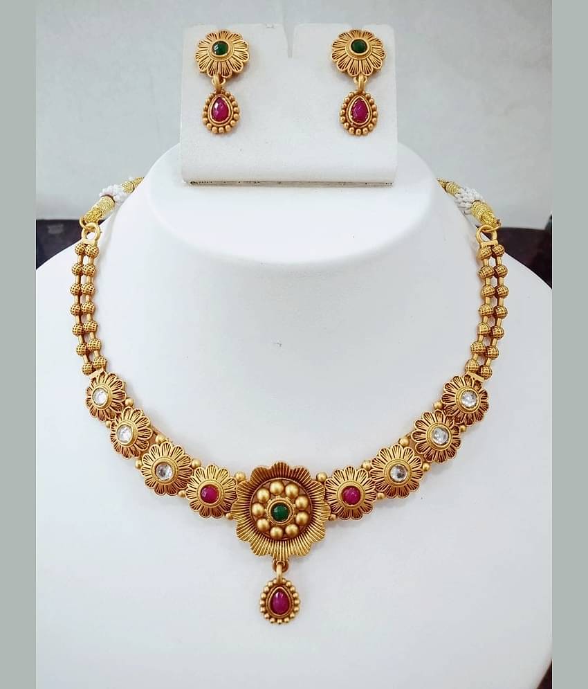 Shivay Fashion Golden Alloy Necklace Set ( Pack of 1 )