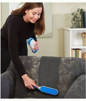 powerqualis Pet Fur & Lint Remover Brush Brush Dog Cat Hair Remover Brush from Clothing and Sofa Cleaning Brush