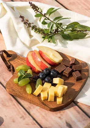 Calm Chopping/Cheese Board