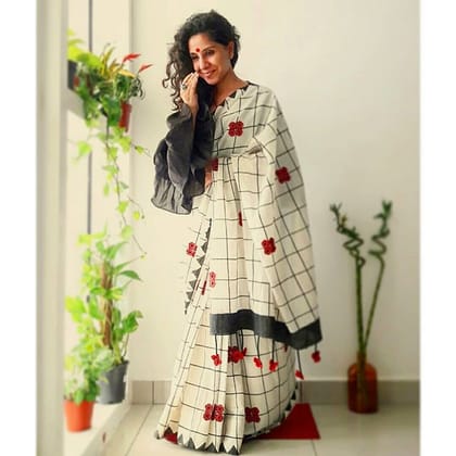 CHECKS WITH RED FLOWER LINEN DIGITAL PRINTED SAREE 1514