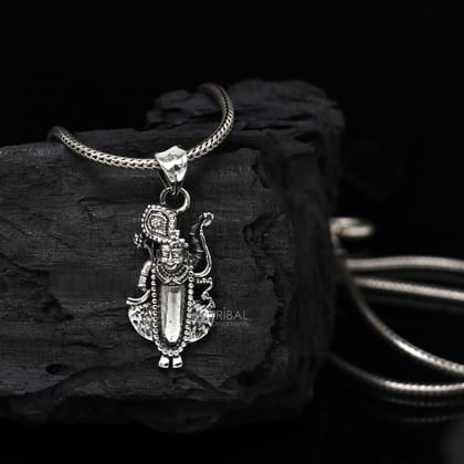 Lord Krishna Goverdhan 925 sterling silver small pendant, Lord Krishna Pendant is a symbol of love, wisdom, and spiritual unisex gift nsp662-Only Pendant