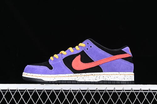 NikeMens SB Dunk Low - ACG Terra-Euro 40