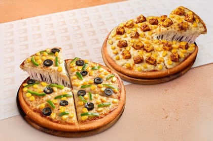 2 Medium Veg Pizza