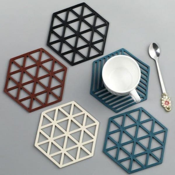 Wholesale Item - SILICONE TABLE TRIVET MAT (1 PCS) - MOQ 52 Pieces