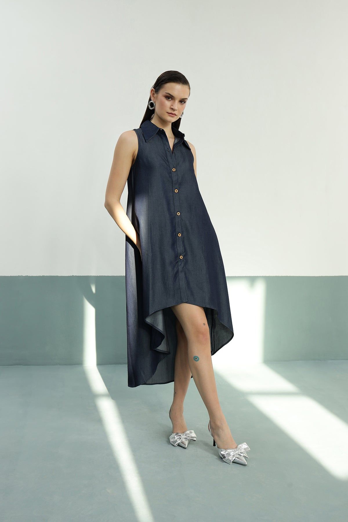 Noa Tunic: Chambray-XS