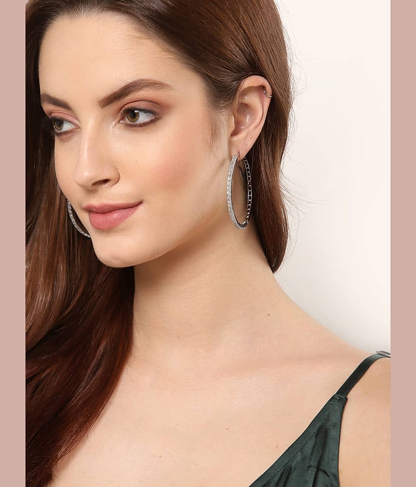 Zeneme Silver Hoops Earrings ( Pack of 1 )