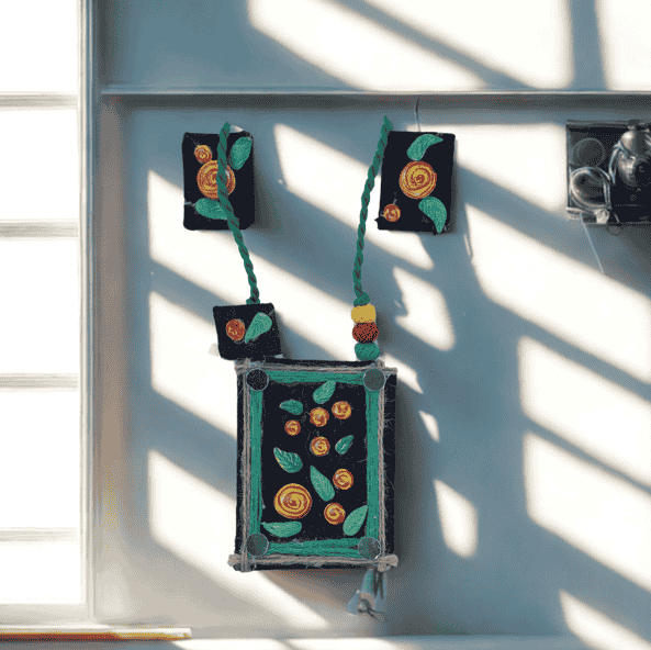 Clay Jewellery [8X28cm]