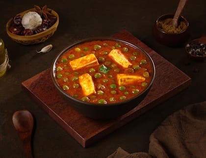Matar Paneer