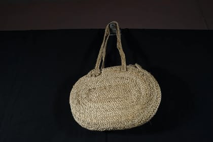 Golden Grass Handbag Stylish EcoFriendly