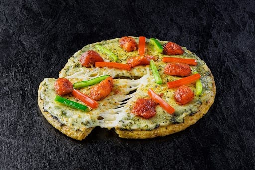 Pesto Chicken Paradiso Pizza