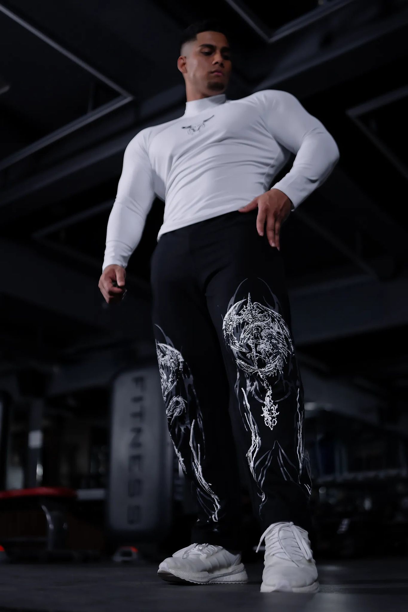 UNCHAINED SOUL SWEAT PANT (BLACK)-XS