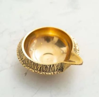 Brass kuber Diya