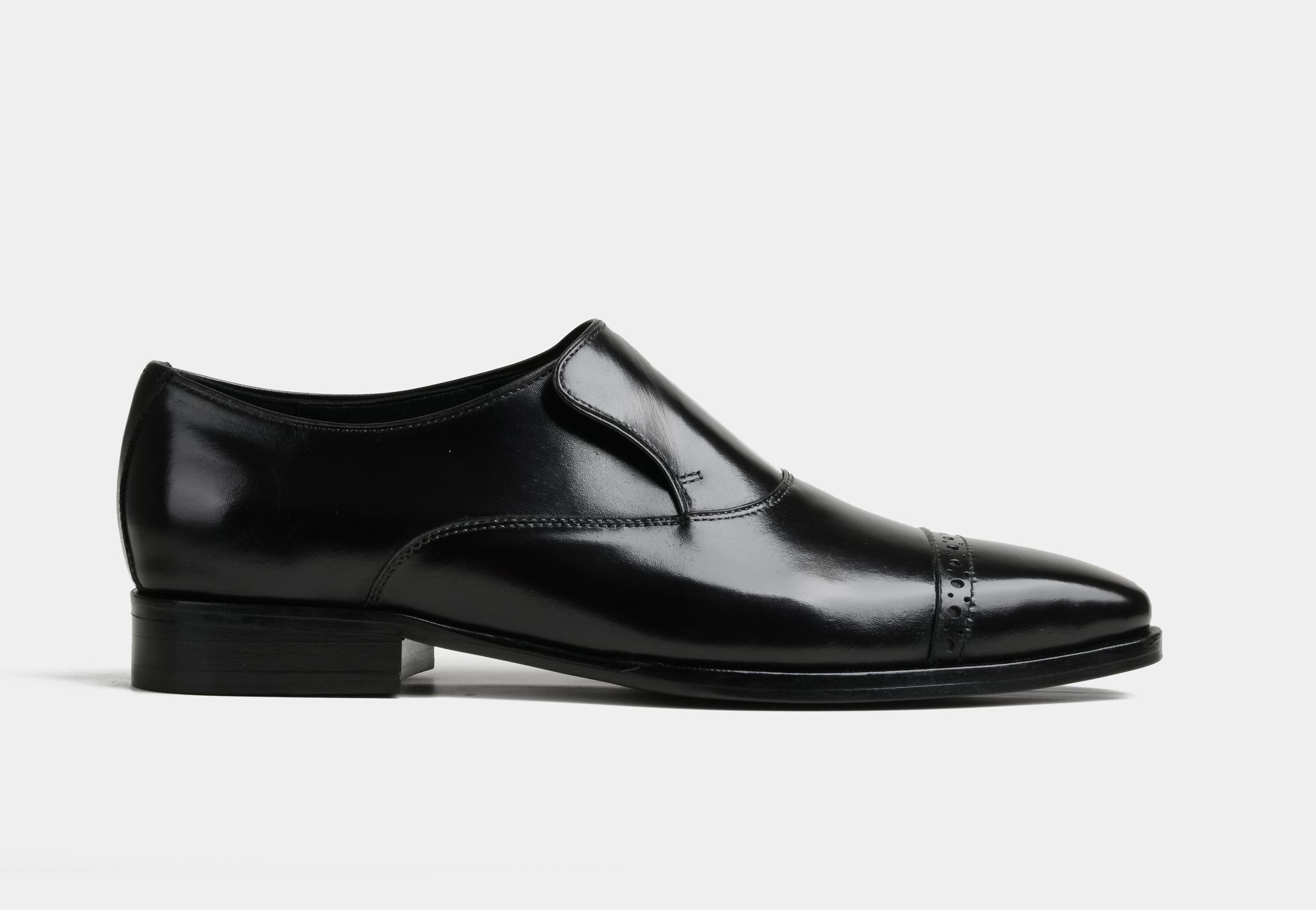 COSMIN | MEN LEATHER SLIPON IN BLACK (Sale)-UK 6