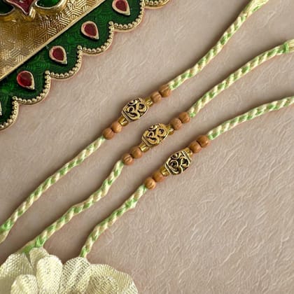 The Classic Rakhi – Timeless Thread of Love