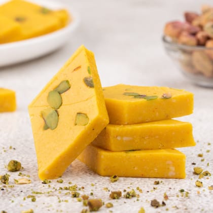 Kesar Kaju Katli-1 kg - Maximum savings