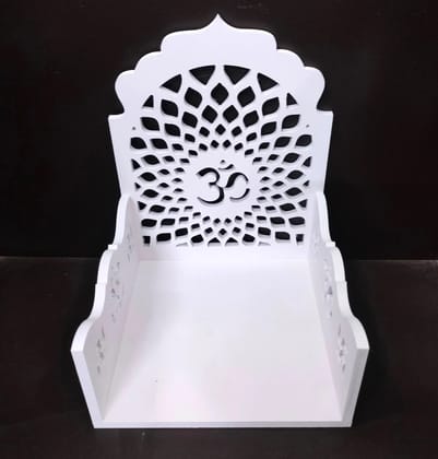 Decorative White Arched Lattice Design ganpati makar with Om Symbol, 25 cm