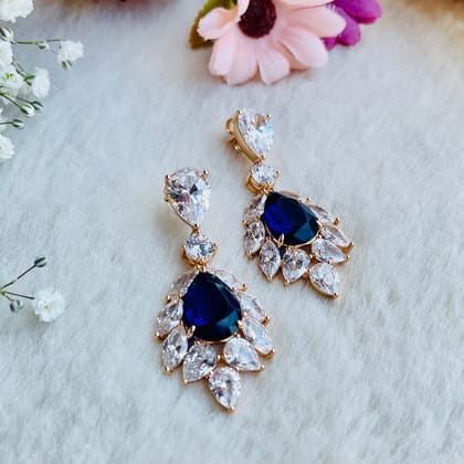 Layla Liv Gold Earrings