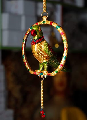 DreamKraft Metal Parrot Statue for Door Hanging DreamKraft Metal Parrot Statue for Door Hanging