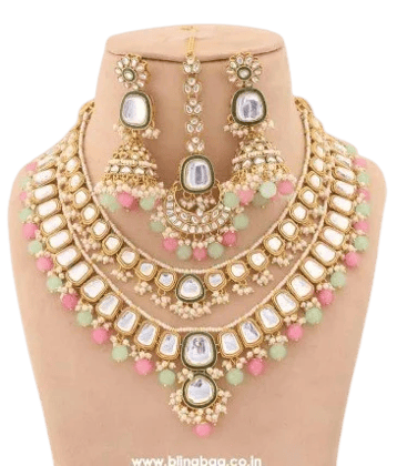 Elegant Gold Tone Necklace and Earring Set