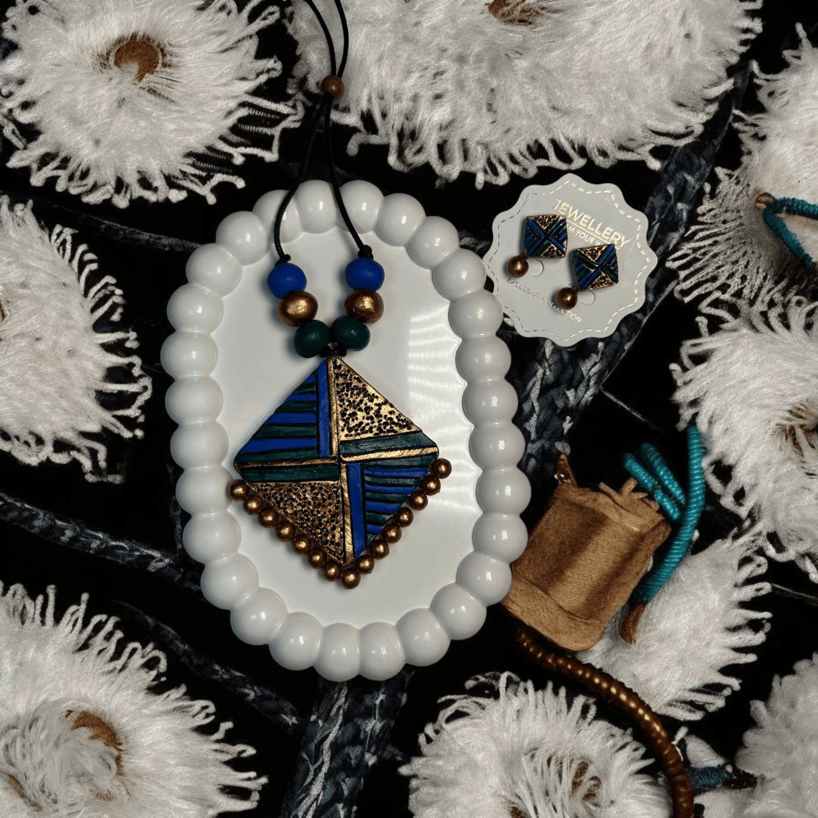 Royal Geometric Set