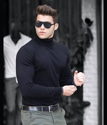ENITOR Men Cotton Blend Regular Fit Solid T-Shirt ( Black )