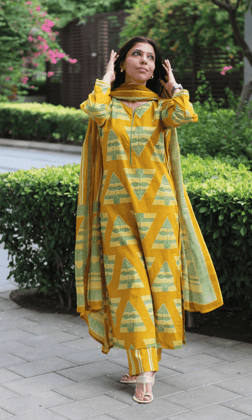 Cotton Mustard Yellow Geometric Print Suit with Cotton Printed Dupatta-XXS