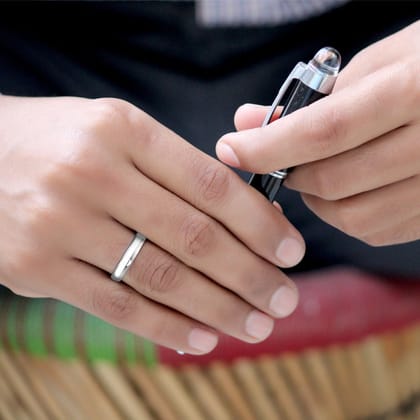 Classic Band For Men in 925 Sterling Silver-9.5