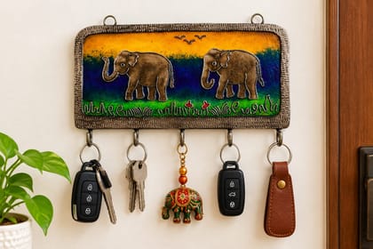 Handmade Copper Key Holder for Home and Wall Décor Handmade Copper Key Holder for Home and Wall Décor