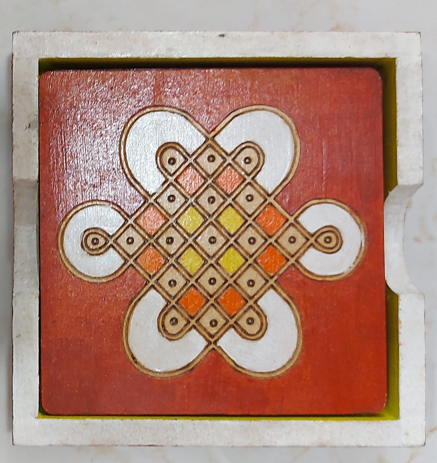 Kalakrishta Handpainted Brown Kollam Oaster Set of 6 with Holder