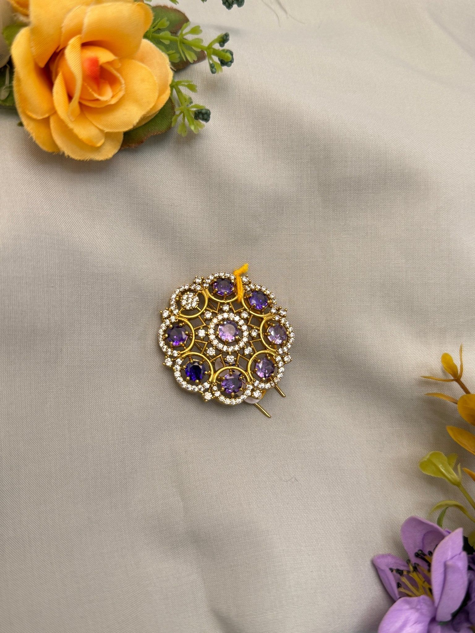 Antique Small Jadebille 0579